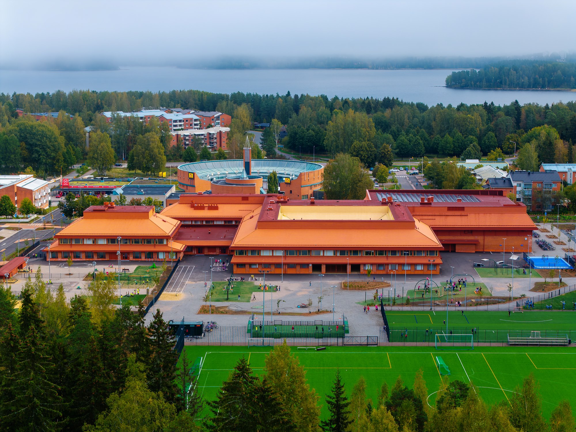 Sammontalo ja sen alueet ilmasta kuvattuna.